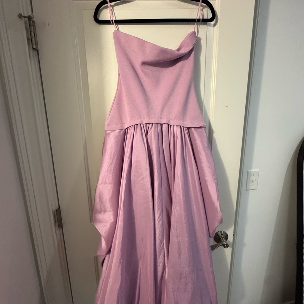 Chic Strapless Lilac Dress